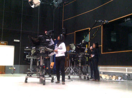 Sibuk Benar Broadcaster