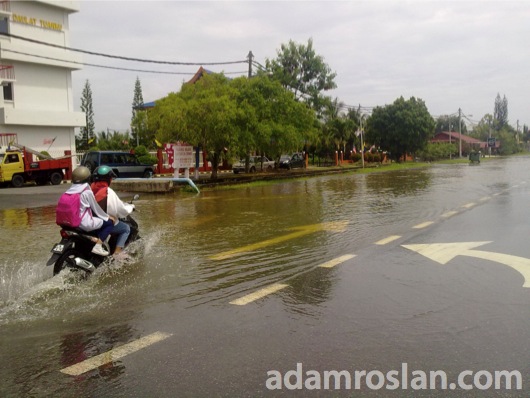 (Gambar) Sekitar Banjir Perlis September 2011
